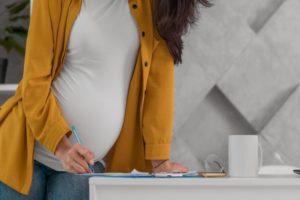 Vale-alimentação na licença-maternidade